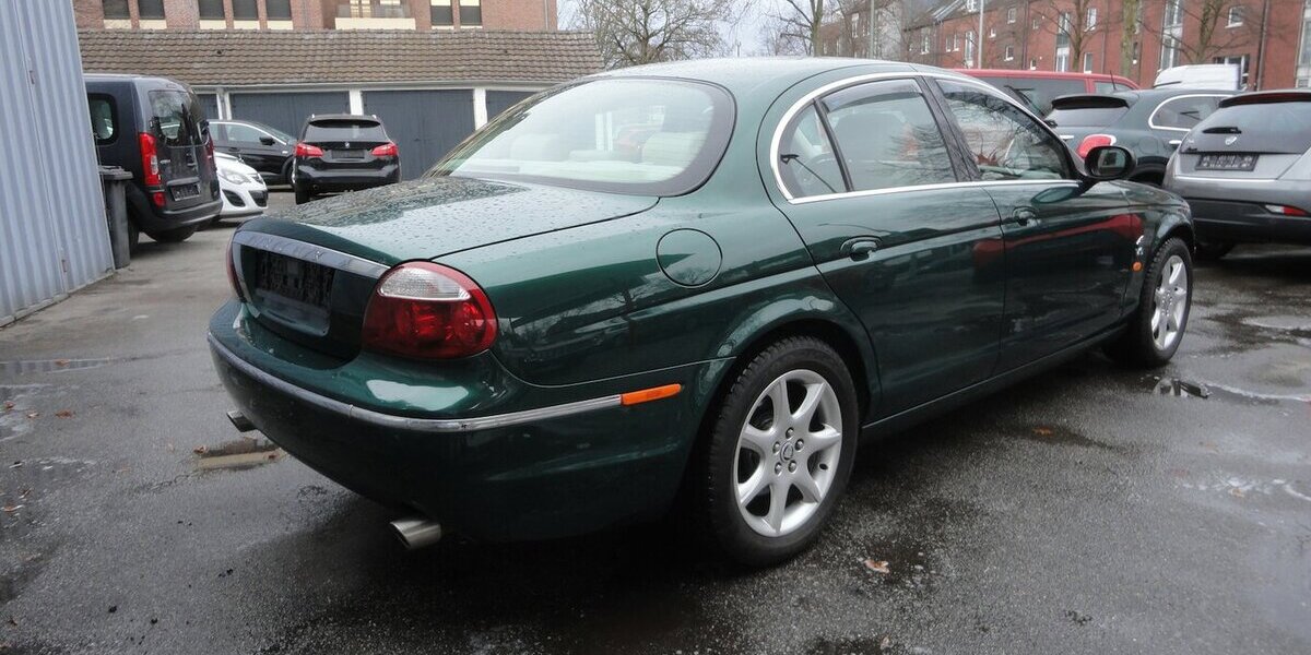 Jaguar S-Type 3.0 V6 Executive Autom Leder Navi Xenon 114.000 km 9.990 &euro; Neuss 41462