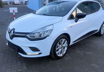 Renault Clio 96.900 km 8.950 &euro; brühl 50321